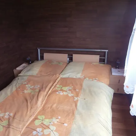 Apartamento Jaro Chocerady