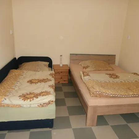 Jaro Apartamento Chocerady