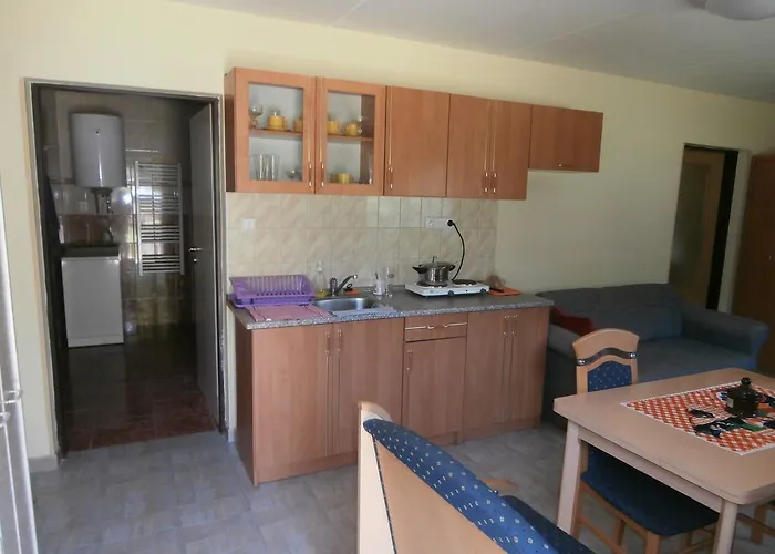 Jaro Apartment